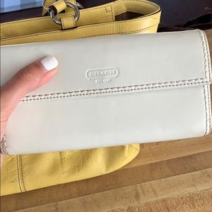 Coach tri-fold women’s wallet